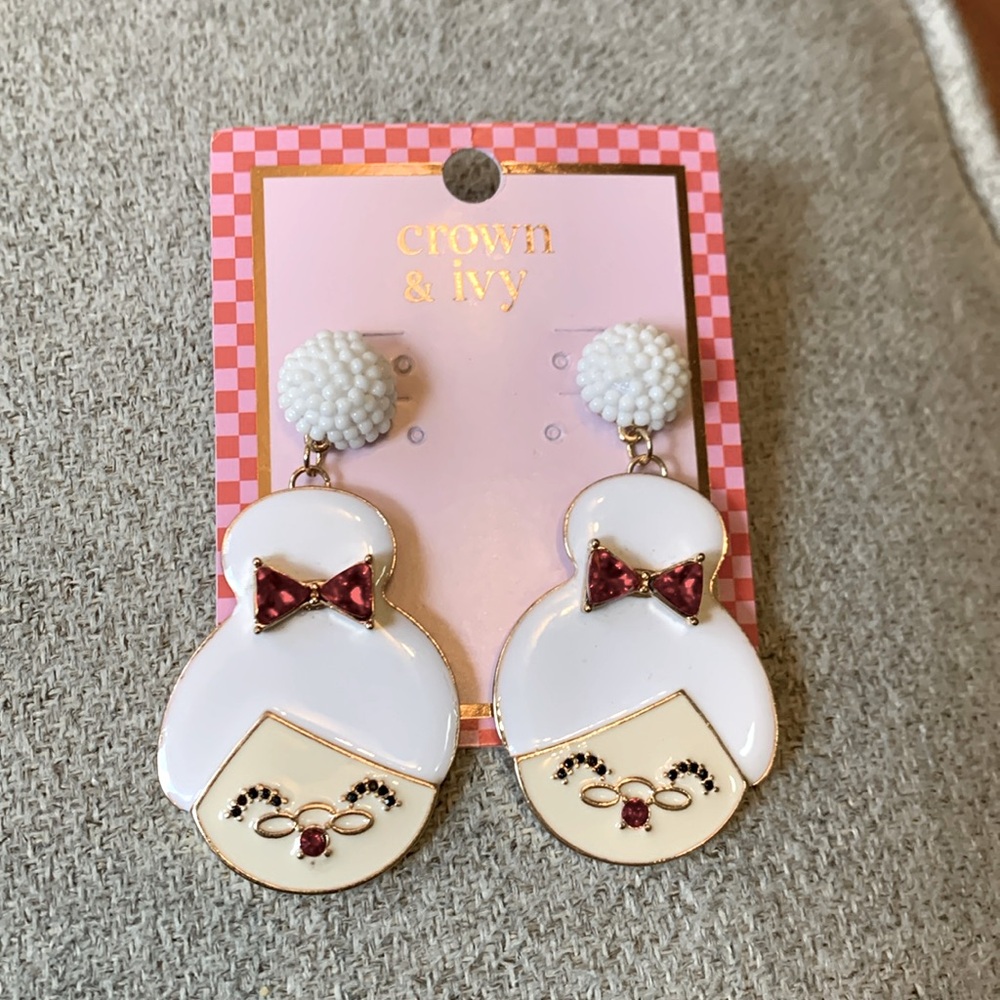 Crown and Ivy Mrs. Santa earrings